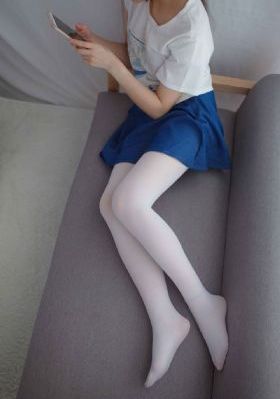 伊人在水一方免费在线观看高清_BD英语免费在线观看